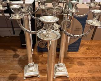 Decorative table centerpieces 