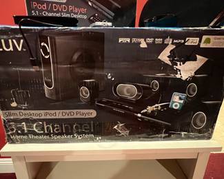 Slim desk top I pod and dvd player 