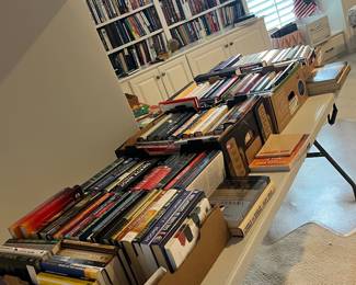 Calling all book lovers!! 