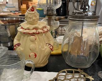 Well, hello clown cookie jar!