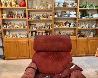 lift chair, decor, lamps, collectibles