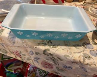 Pyrex Turquoise Snowflake