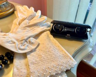 Note French Provincal Furniture is not available for purchase.