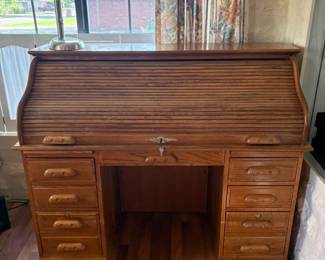 Broyhill Roll Top desk