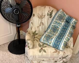 chair, fan