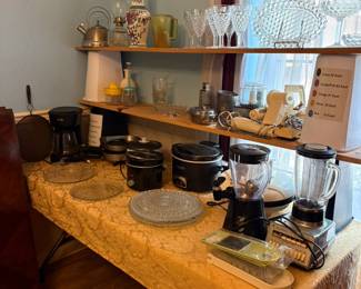 small appliances, Fostoria, Frankoma, kitchen gadgets