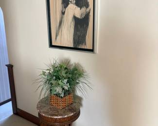 round marble top table, decor