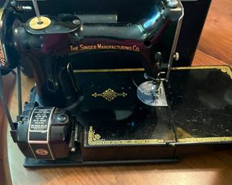 Singer Featherweight