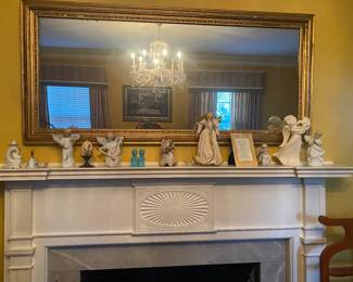 Angels and large mirror 