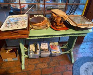 Vintage trays and hot pads