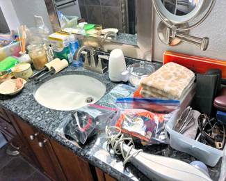 Toiletries, towels, etc.