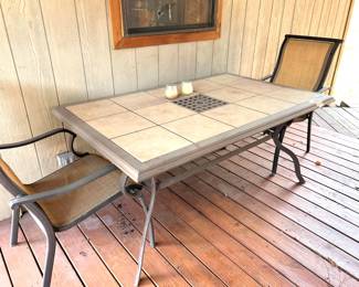 Outdoor dining table and 2 Hampton Bay chairs
