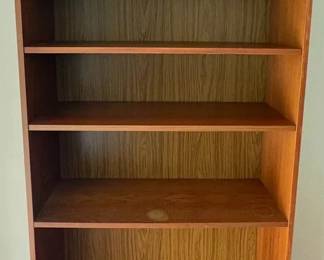 PHS041 Four- Shelf Bookshelf 