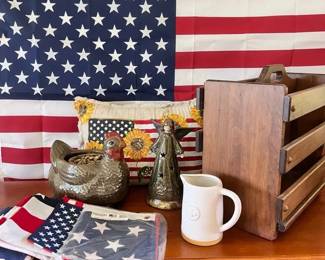 PHS028 Country Cabin All American Decor