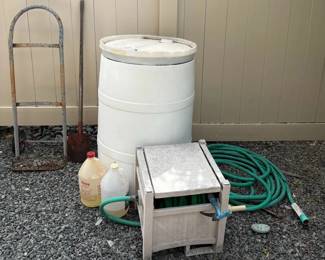 PHS055 Mystery Lot Of Outdoor Items 