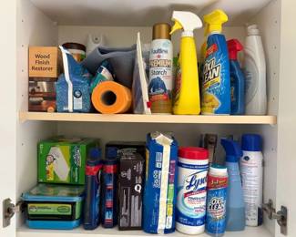 PHS076 Cleaning And Laundry Mystery Lot