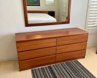 PHS102 Bedroom Set, Dresser & Mirror