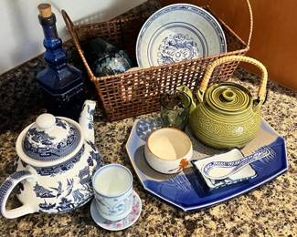 PHS044 Beautiful Asian & Unique Kitchen Items 