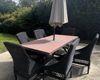 Wicker Outdoor Dining Set with Table and Six Chairs
