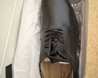 Banana Republic Men's Black Leather Plain Toe Oxford Shoes