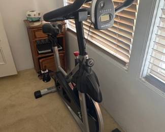 YOSUDA Indoor Cycling Bike