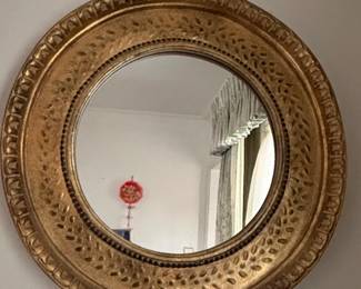 Vintage Giltwood Oval Mirror with Laurel Leaf and Berry Motif