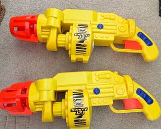 Buzz Bee Toys Tommy Air Powered Bubble Gun