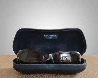 Chanel Sunglasses with Tortoiseshell Frame