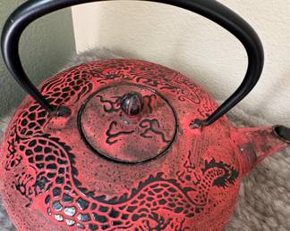 Cast Iron Dragon Tetsubin Teapot