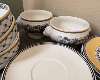 Villeroy & Boch 'Audun Ferme' Porcelain Dinnerware Set