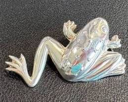 Sterling Silver Good Luck Frog Pin/Brooch