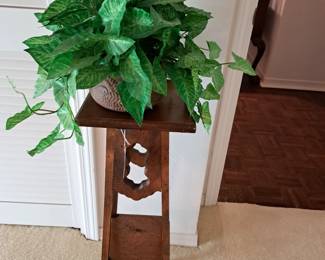 Nice table with silk arrangment 