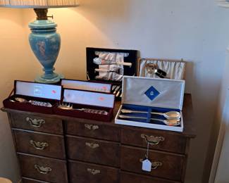 Baker furniture chest, Mary Gregory lamp (one of 2 )