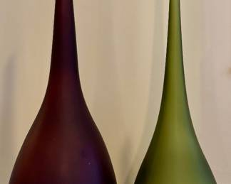 Tozai Home Teardrop Shaped Decorative Vases