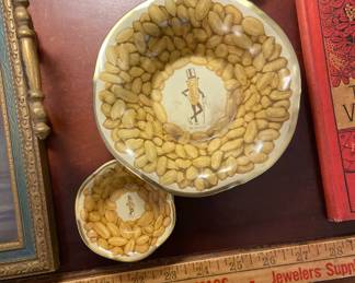 Vintage Metal Planters Peanuts Set