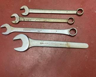 GIANT Wrenches 