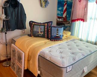 NEW Full size Mattress and Foundation 