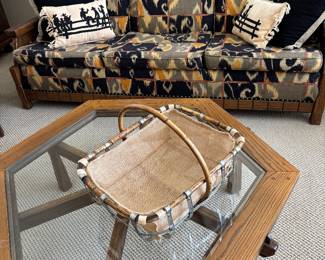 Brandt Ranch Oak Wagon Wheel T able