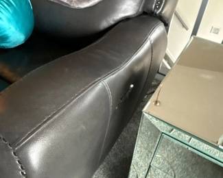 53Apr 28 2026 04 43pmA3eu