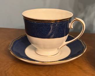 Full service of Wedgwood "Crown Sapphire" pattern