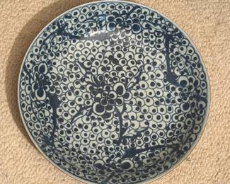 17th C Kangxi, Qing Dynasty, porcelain blue & white plate