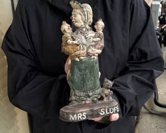 Doorstop Mrs Sloper