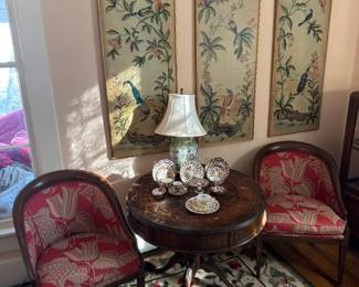 Hand painted Chinese wall panels, antique drum table, & a pair of Art Deco gondola armchairs