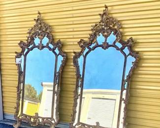 A Fine pr of French style carved Giltwood mirrors - Silvano Grifoni