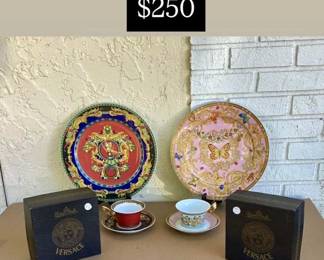Versace by Rosenthal lot. 12” Dia Plates