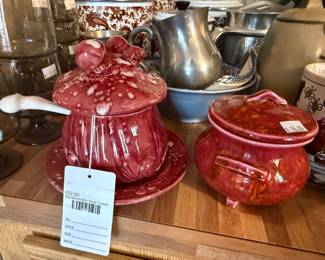 Vtg Mushroom Soup Tureen