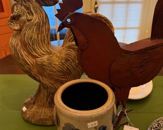 Rustic Metal Rooster Sculpture