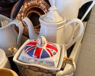 James Sadler Piccadilly London Teapot