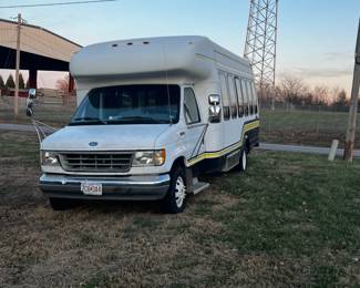 auctioncompanykc.com