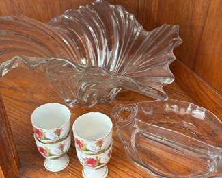 Mikasa Crystal Belle Epoque Swirl Centerpiece Bowl, Set of 4 Porcelain Rose Design Egg Cups